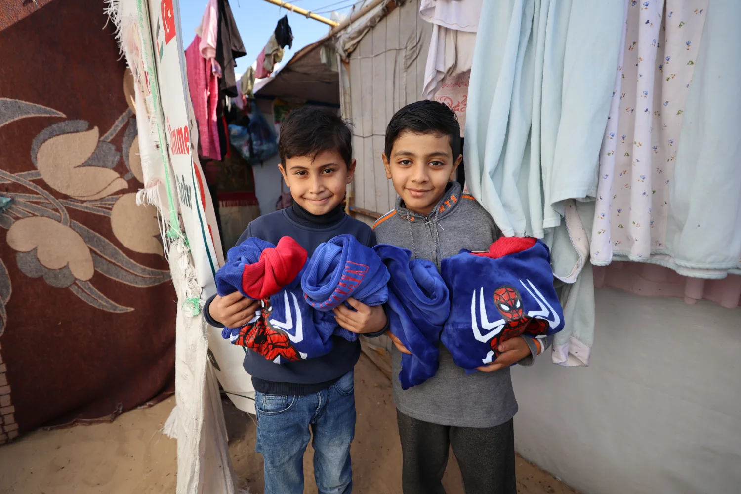 Children receiving aid